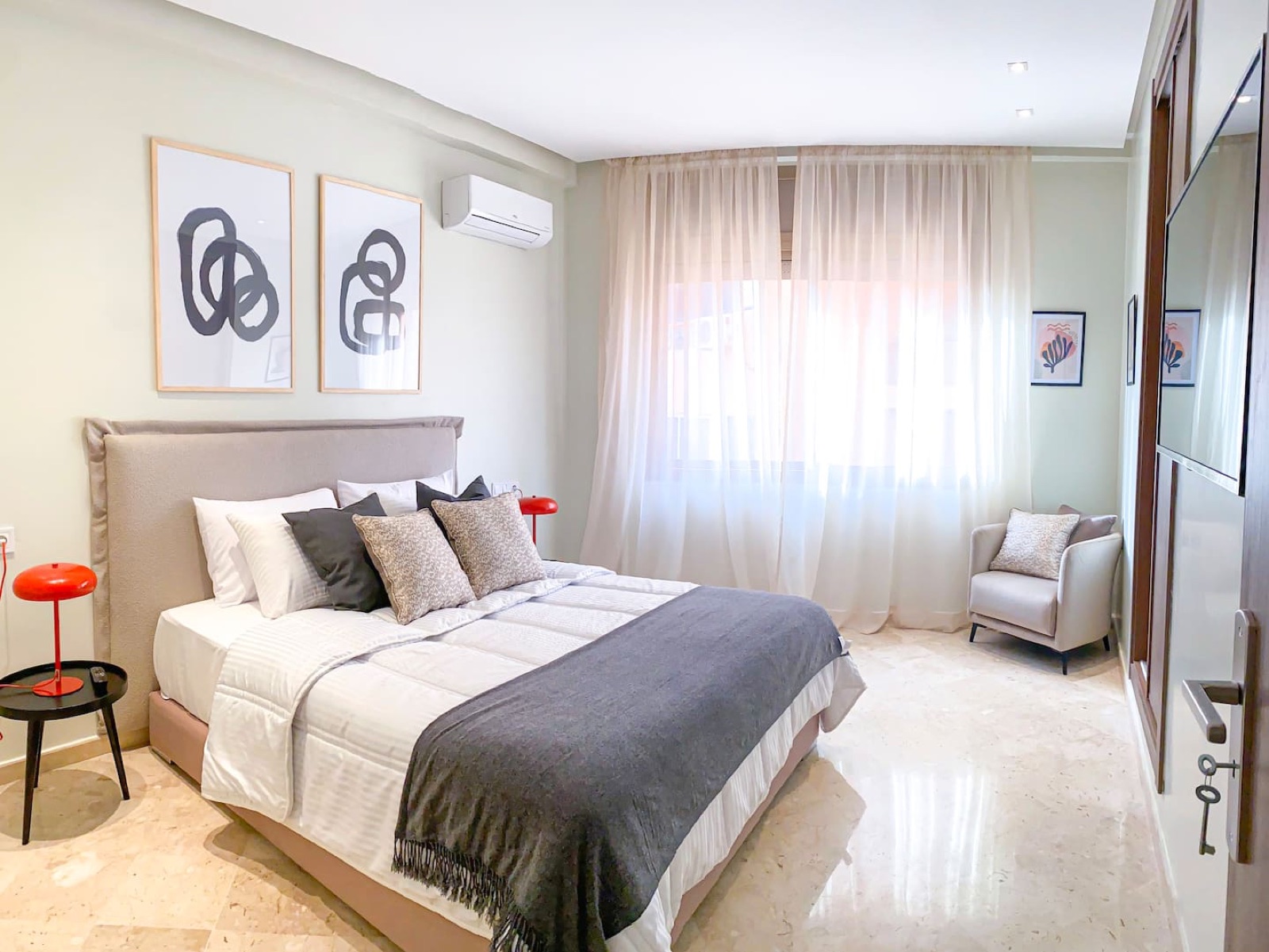 Chambre, Alia 12